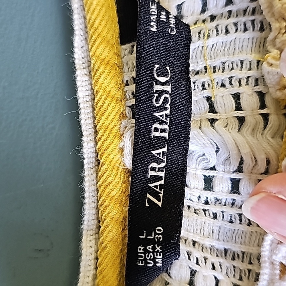 Zara Basic corduroy button down top. Long sleeves. Size large. Crochet … - Picture 7 of 10